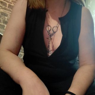 27237848 320 7NFFJJ