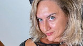Nina-Berger hat 1 neues Video im Private Shop hochgeladen