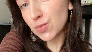 DearMoa hat 1 neues Video im Private Shop hochgeladen