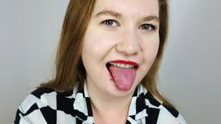 NikkiLust hat 1 neues Video im Private Shop hochgeladen