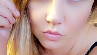 LiesaBDSM hat 2 neue Videos im Private Shop hochgeladen